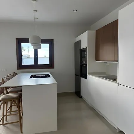Zen Con Piscina Privada Y Diseno Exclusivo